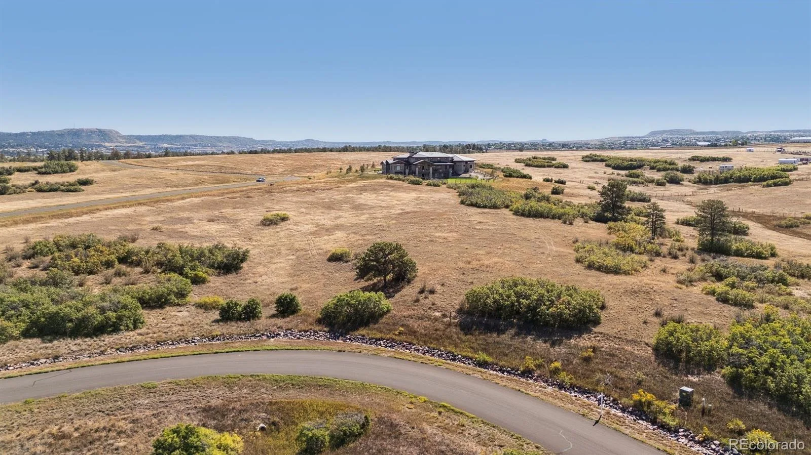 2814 Charlford Lane Sedalia CO 80135 | MLS #REC8653619 06012026191334 1600 33