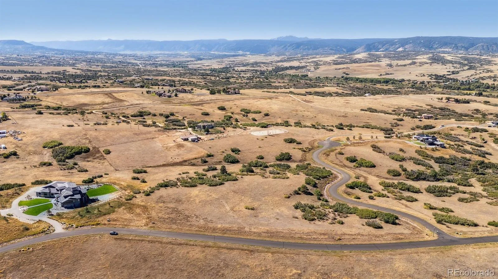 2814 Charlford Lane Sedalia CO 80135 | MLS #REC8653619 06012026191334 1600 38