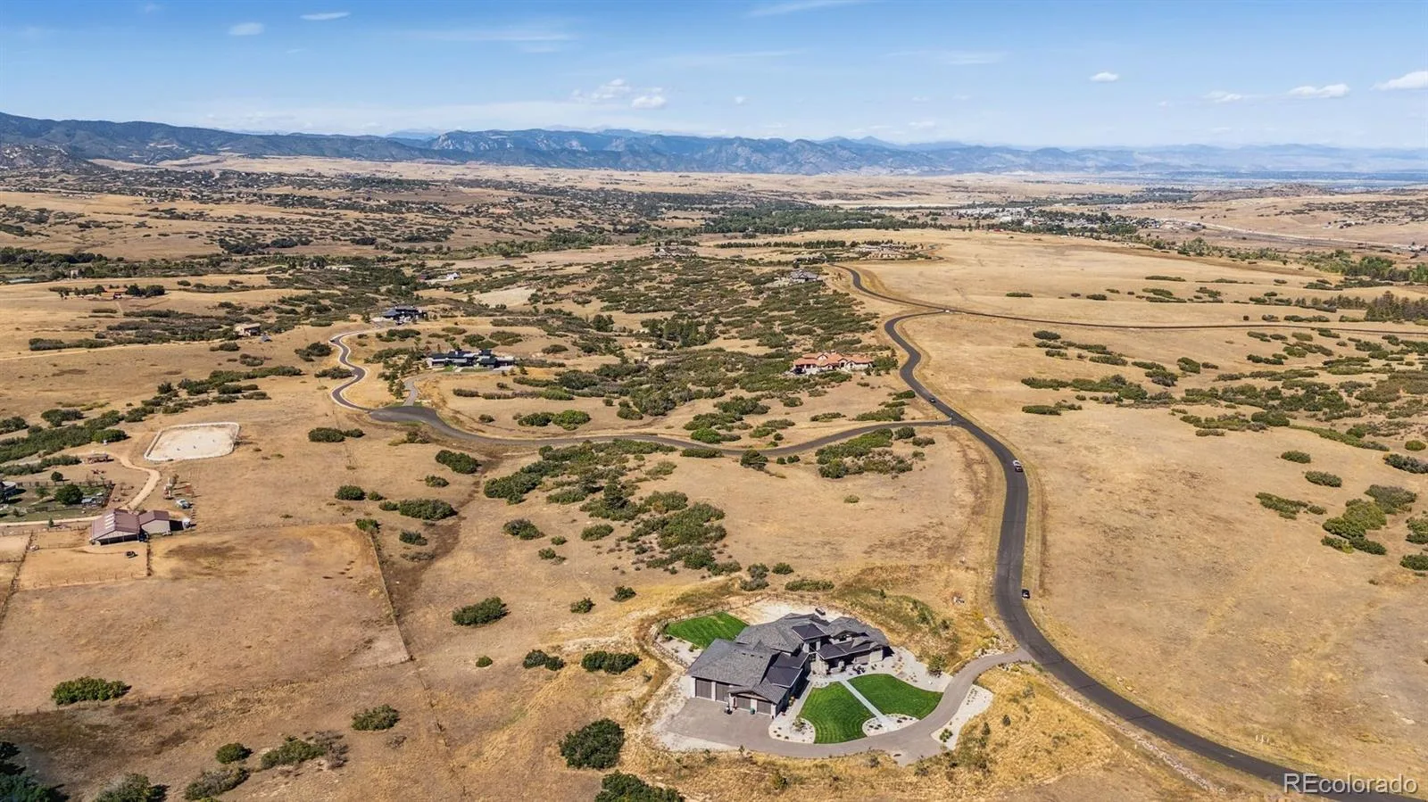 2814 Charlford Lane Sedalia CO 80135 | MLS #REC8653619 06012026191334 1600 39