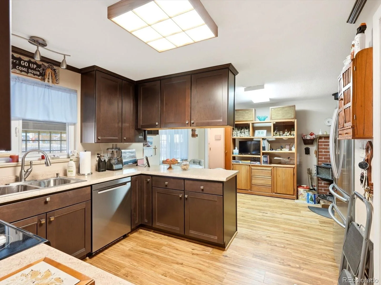 1855 S Ammons Street Denver CO 80232 | MLS #REC8655325 07312026163142 1600 7