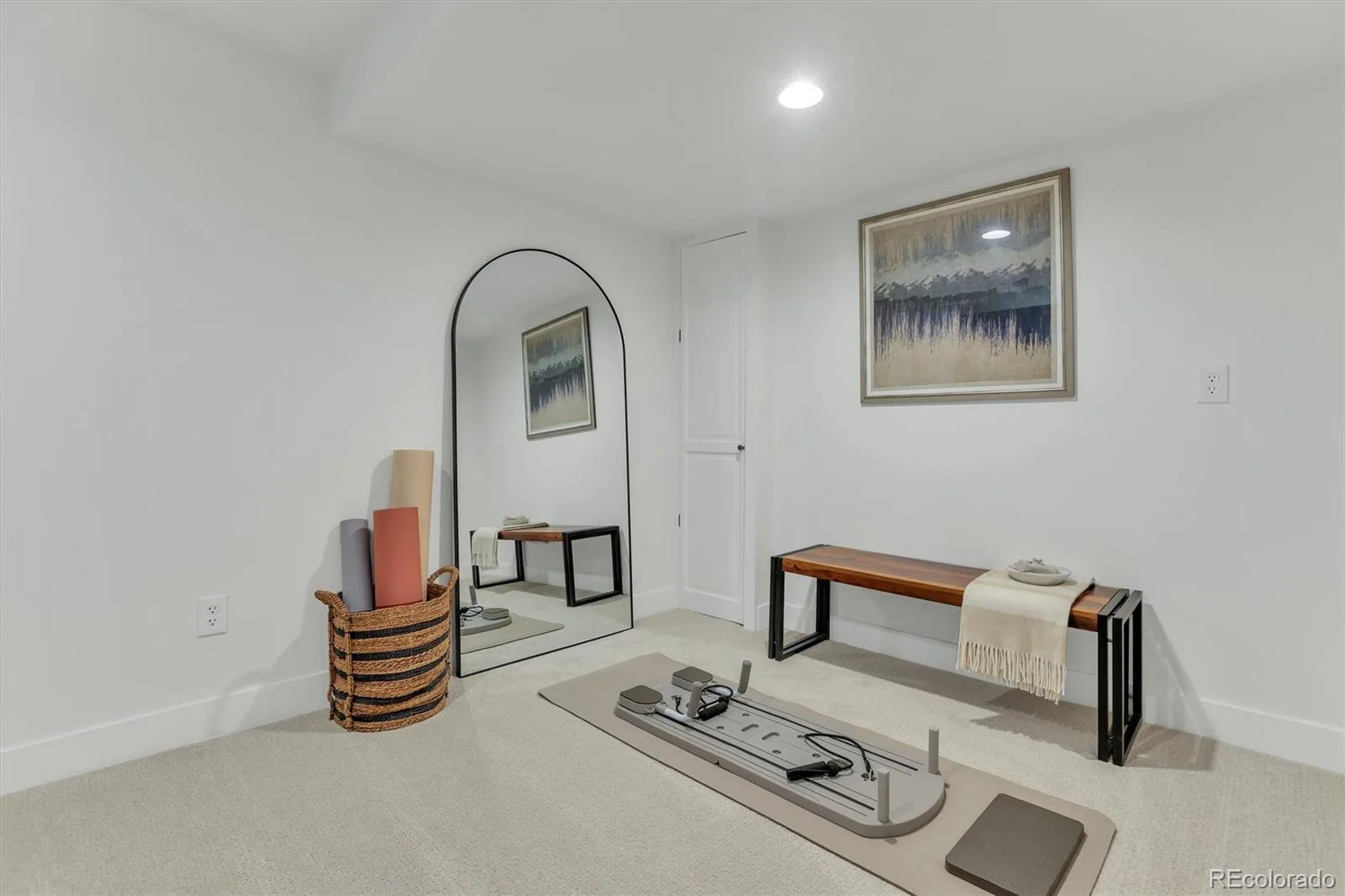 5436 S Kirk Circle Centennial CO 80015 MLS #REC8655853 06112026172706 1600 43