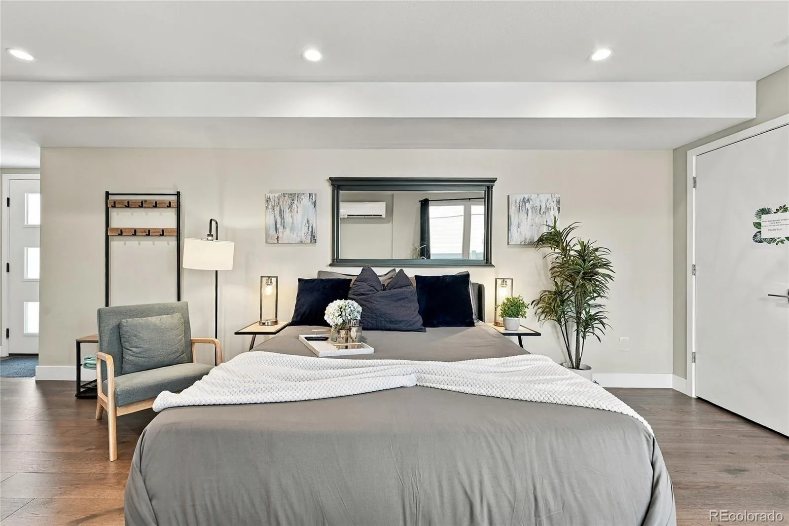 3820 Eliot Street Denver CO 80211 | MLS #REC8657817 09212026191020 1600 44