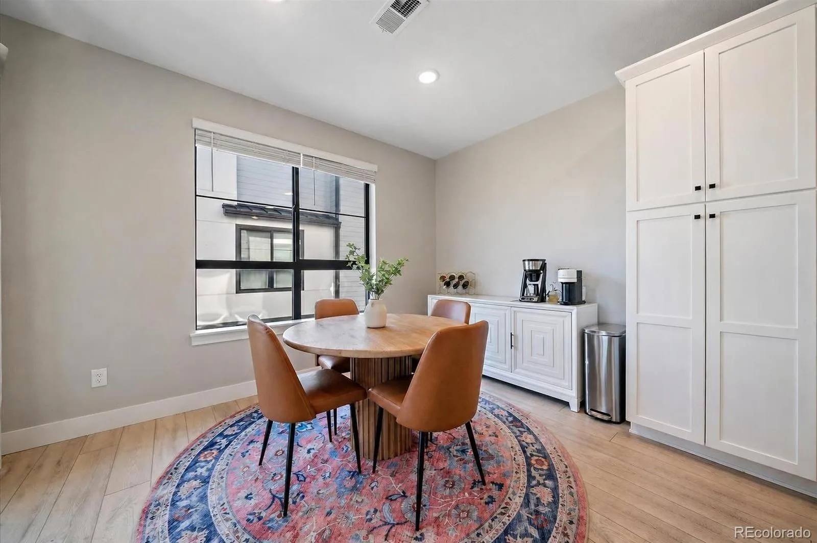 2002 S Holly Street #2 Denver CO 80222 MLS #REC8657828 07252026140550 1600 11