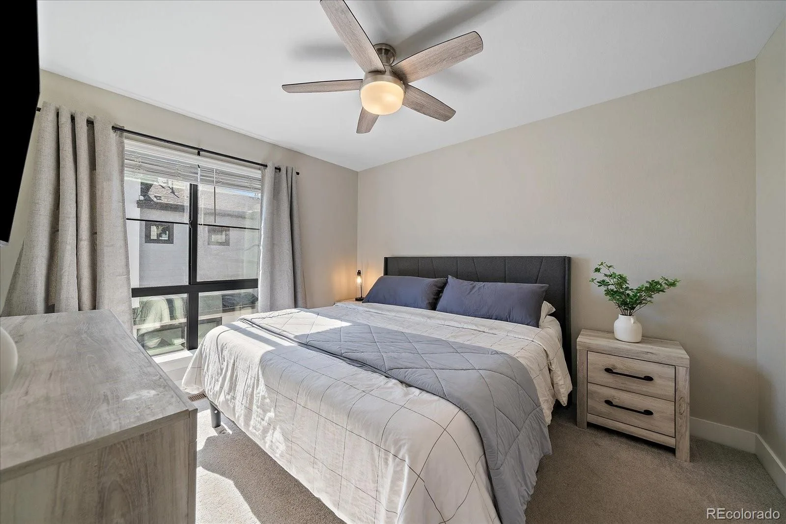 2002 S Holly Street #2 Denver CO 80222 MLS #REC8657828 07252026140550 1600 16