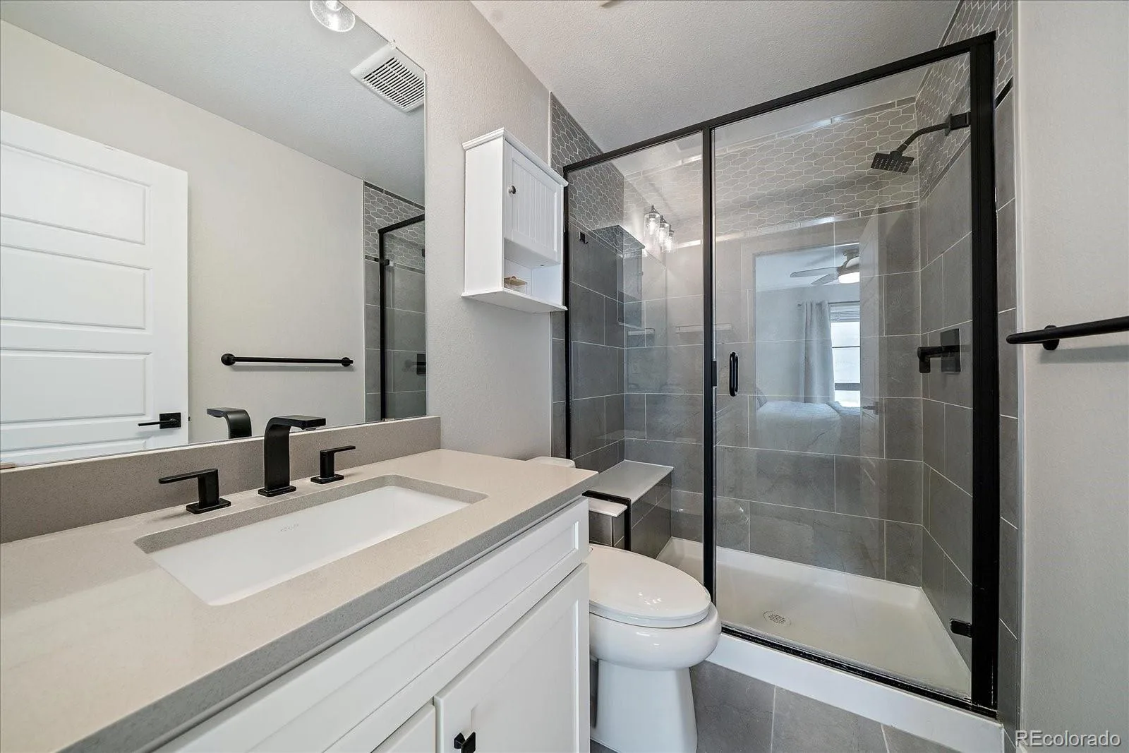 2002 S Holly Street #2 Denver CO 80222 MLS #REC8657828 07252026140550 1600 18