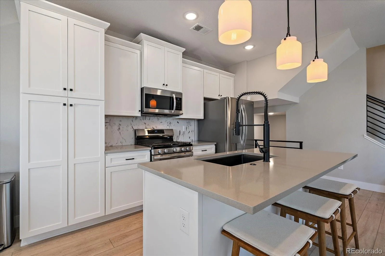 2002 S Holly Street #2 Denver CO 80222 MLS #REC8657828 07252026140550 1600 9