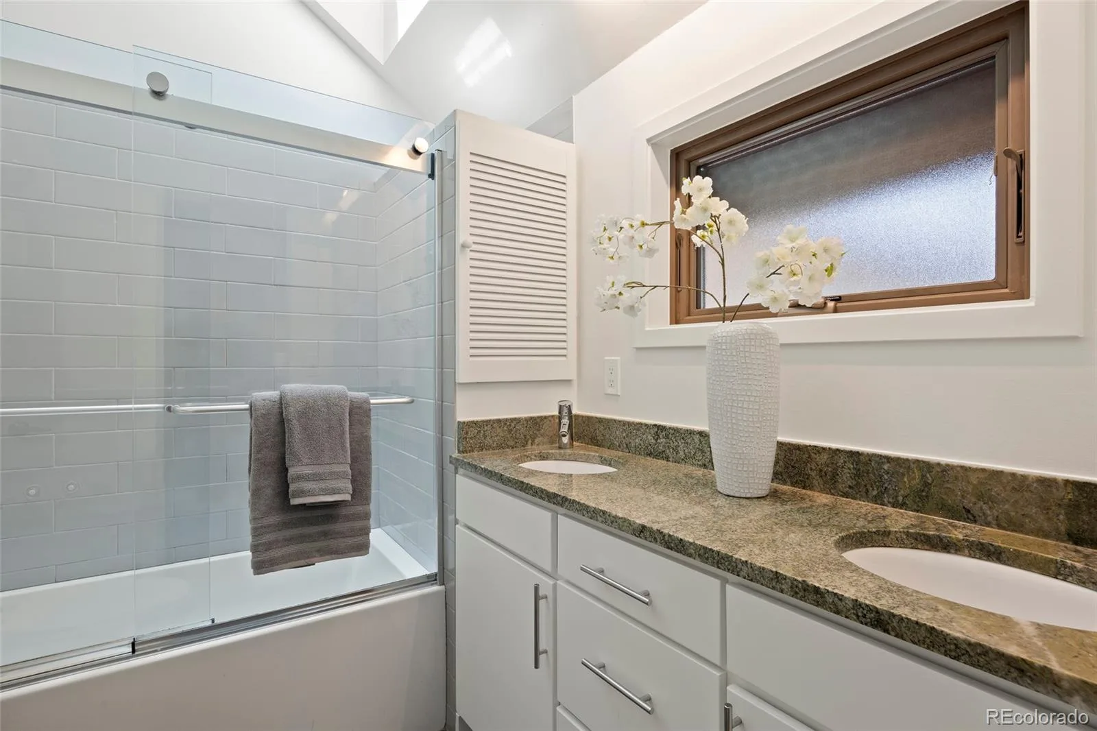 738 N Corona Street #B Denver CO 80218 MLS #REC8659371 06112026212950 1600 18