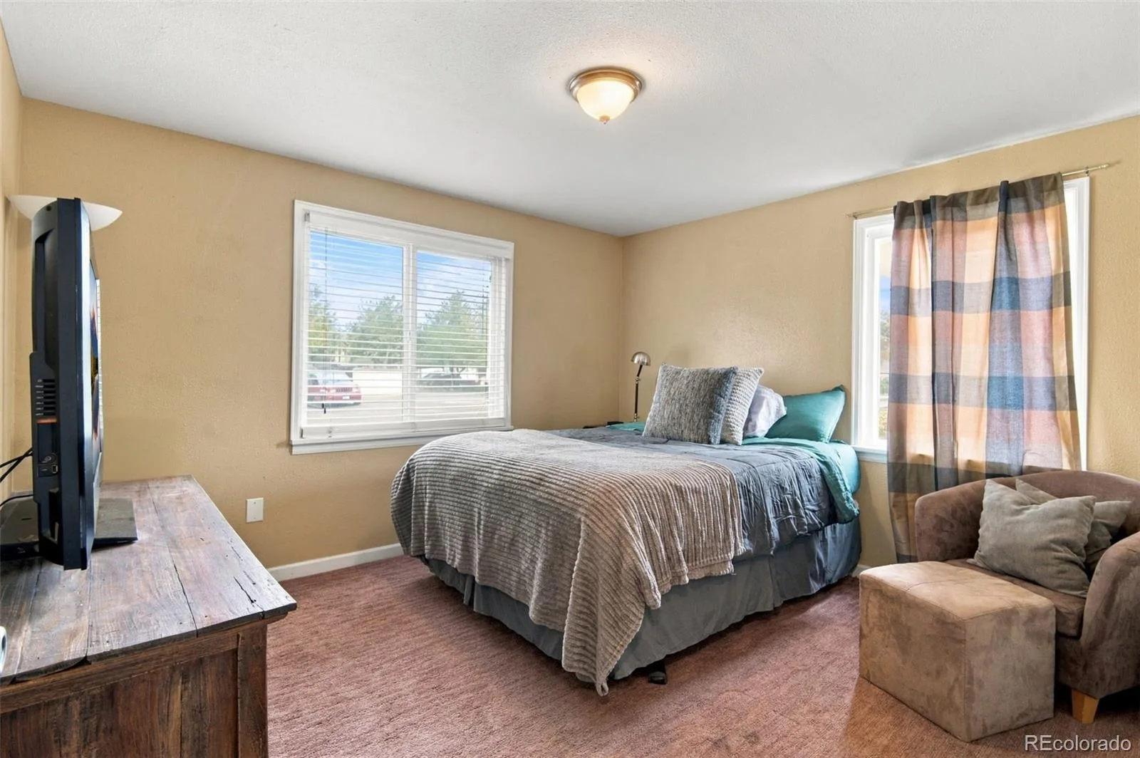 792 Geneva Street Aurora CO 80010 | MLS #REC8659733 10172026012619 1600 15