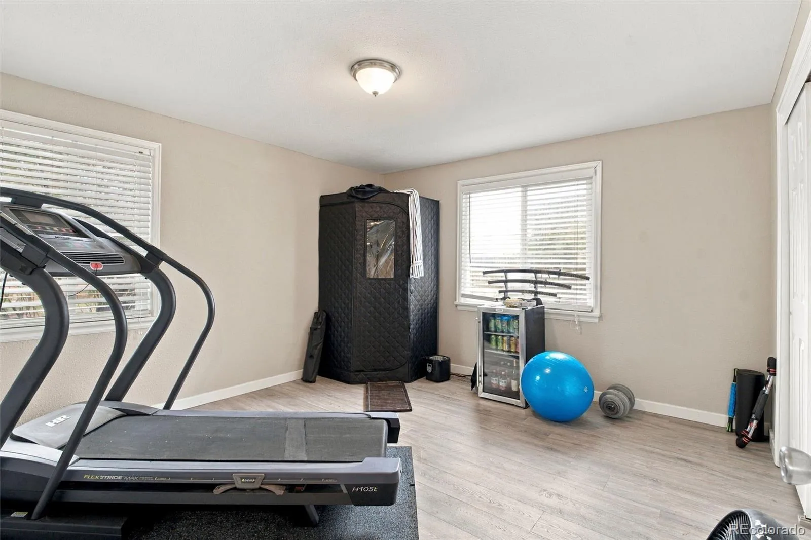 792 Geneva Street Aurora CO 80010 | MLS #REC8659733 10172026012619 1600 17