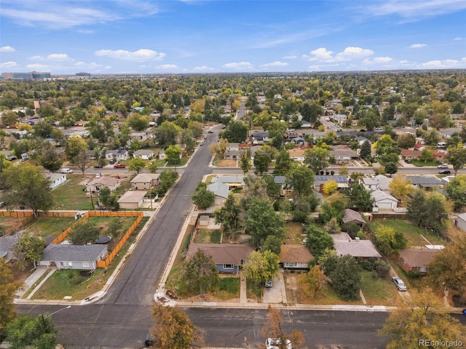 792 Geneva Street Aurora CO 80010 | MLS #REC8659733 10172026012619 1600 22