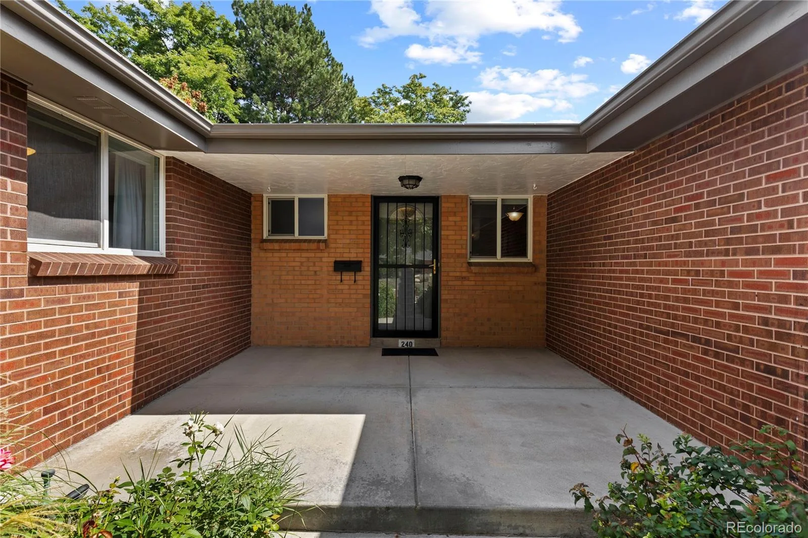 240 S Kearney Street Denver CO 80224 | MLS #REC8660391 10092026112529 1600 2