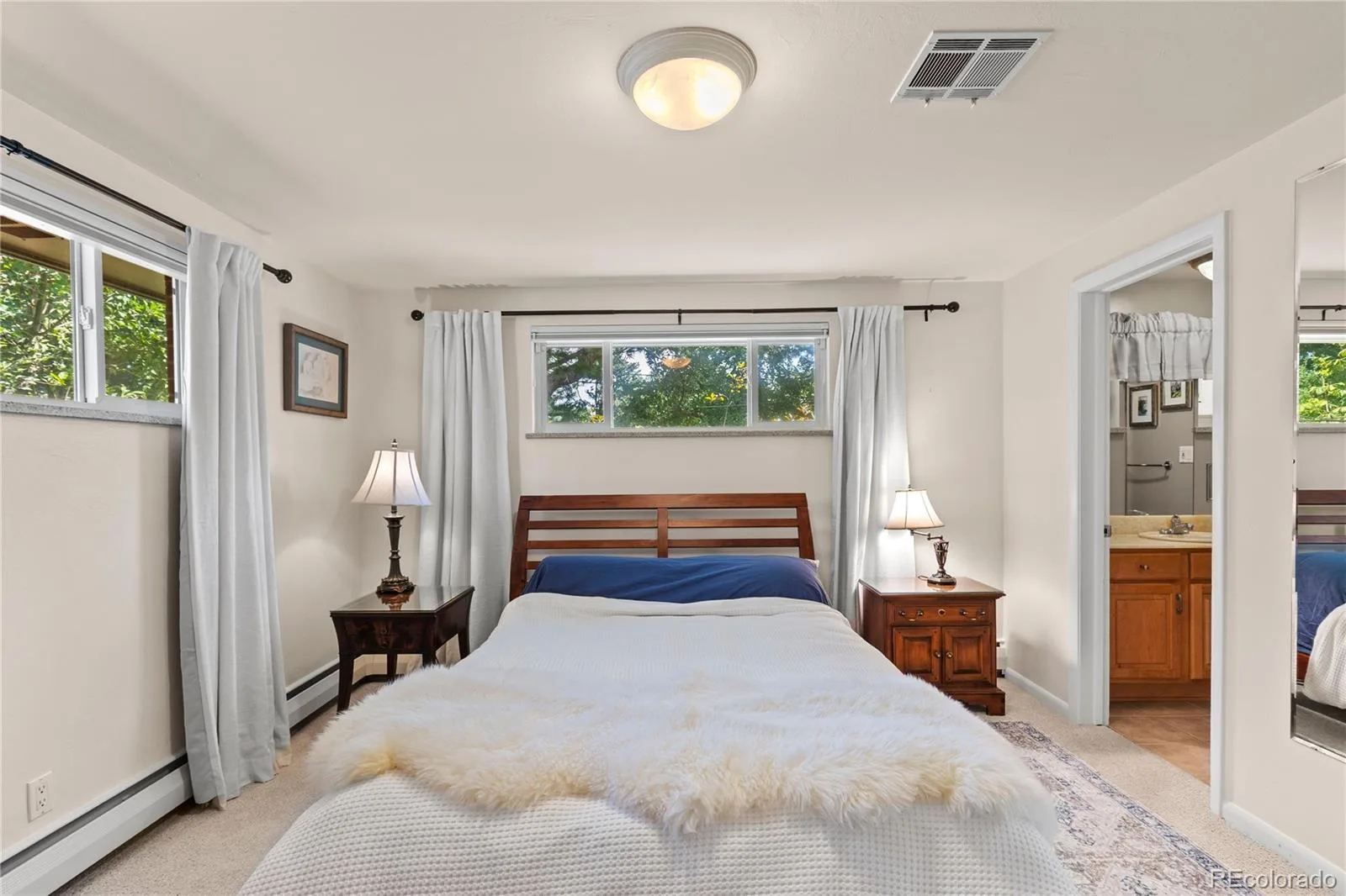 240 S Kearney Street Denver CO 80224 | MLS #REC8660391 10092026112529 1600 35