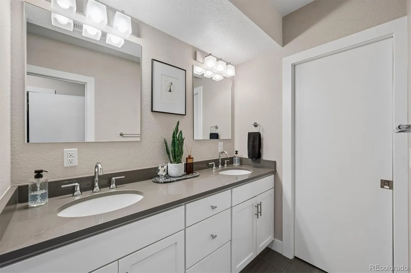 2837 S Sherman Street Englewood CO 80113 | MLS #REC8660885 07222026222051 1600 16