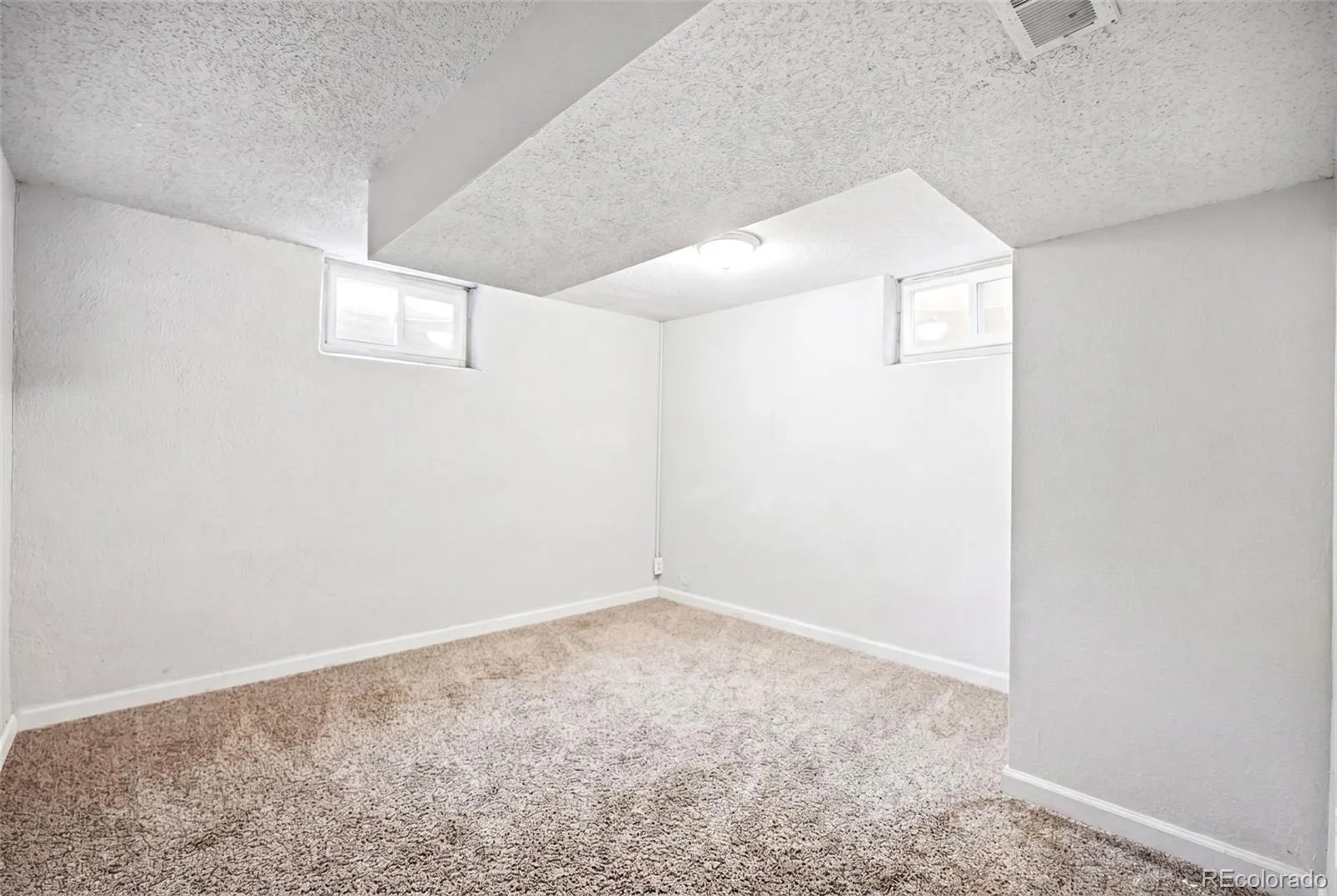 1225 Dallas Street Aurora CO 80010 MLS #REC8661911 05292026235620 1600 18