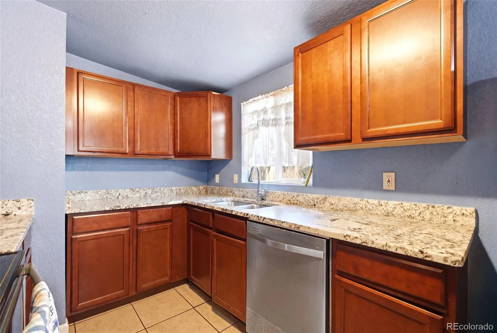 1225 Dallas Street Aurora CO 80010 MLS #REC8661911 05292026235620 1600 8