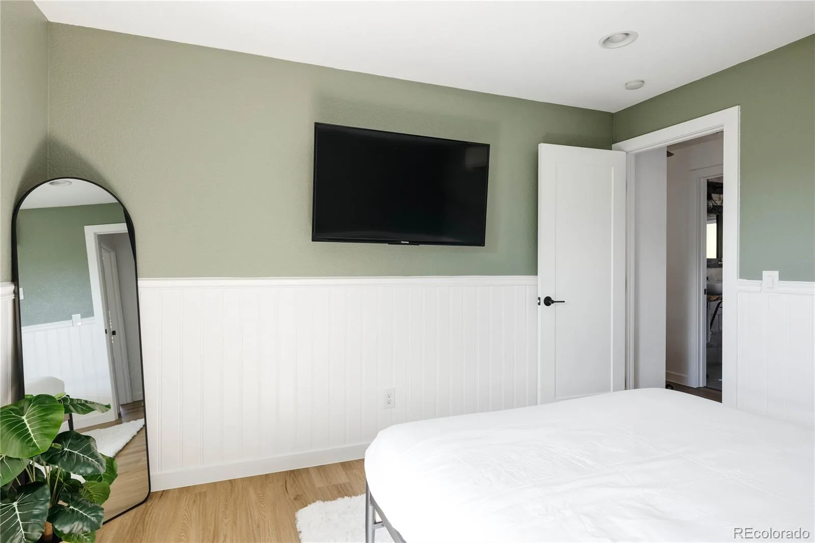 4321 E 109 Avenue Denver CO 80233 | MLS #REC8663883 08052026155449 1600 13