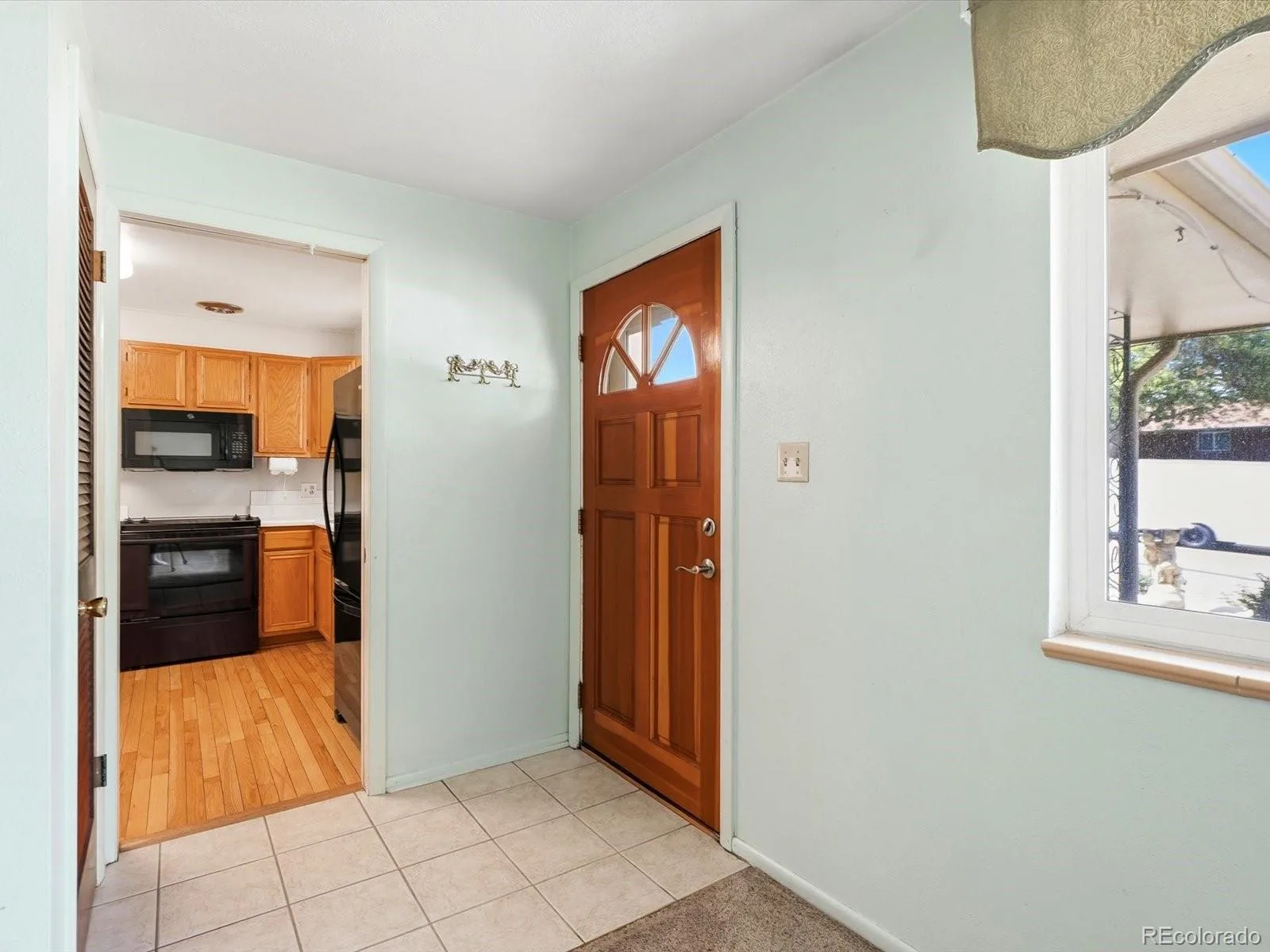 756 Zinnia Street Golden CO 80401 | MLS #REC8664928 08012026151914 1600 2