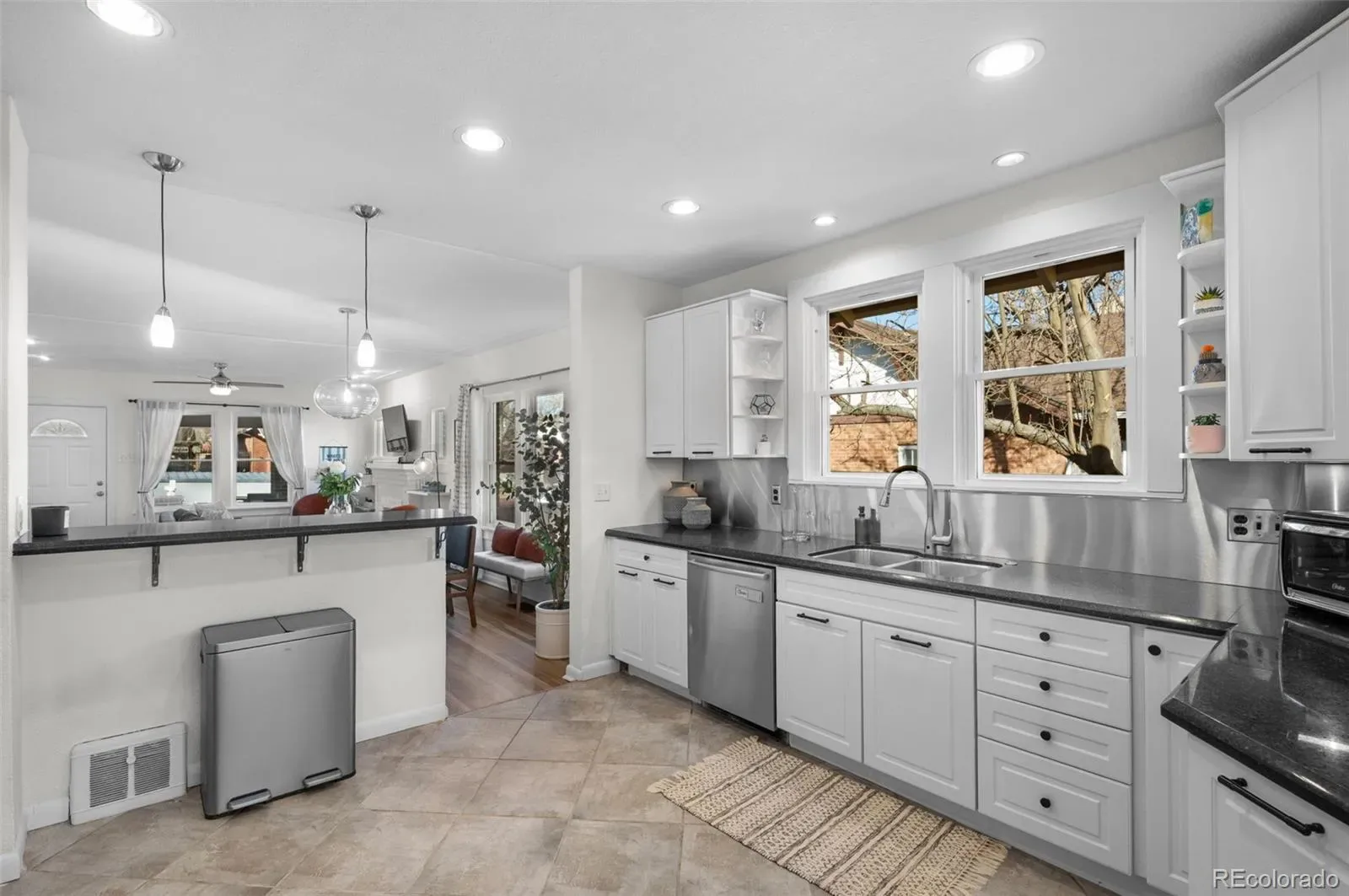 03122026232634 1600 12