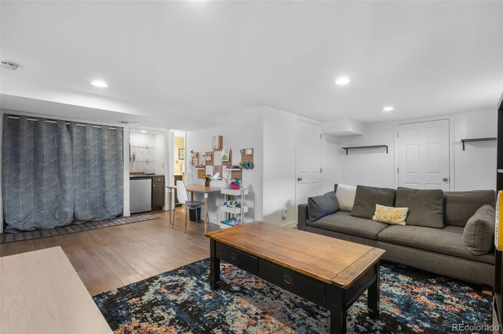 03122026232634 1600 25