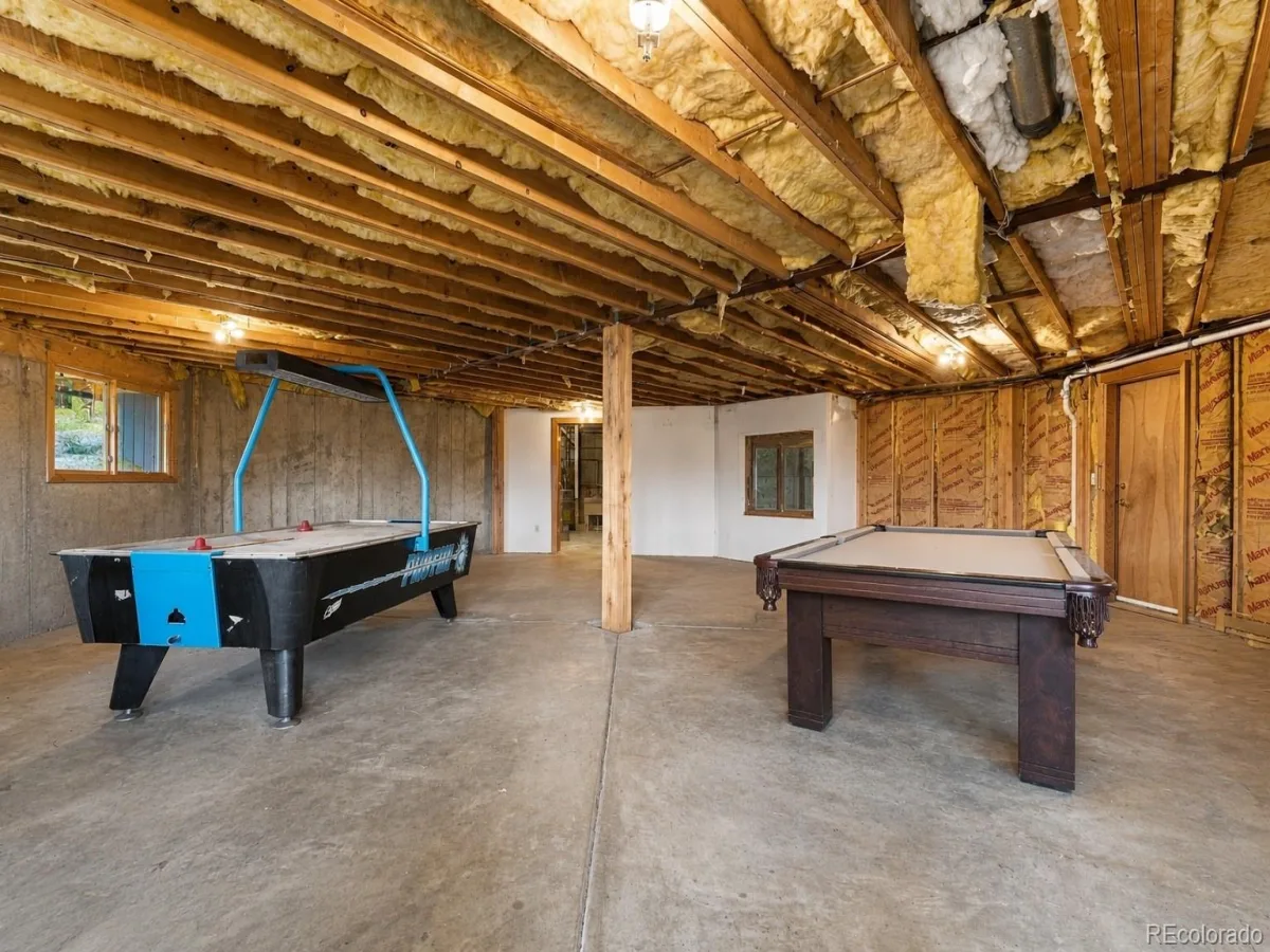 9573 Fox Valley Drive Morrison CO 80465 | MLS #REC8665820 08292026123248 1200 15