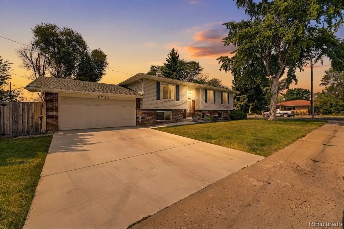 6790 W 63rd Avenue Arvada CO 80003 | MLS #REC8666044 07232026211041 1200 3