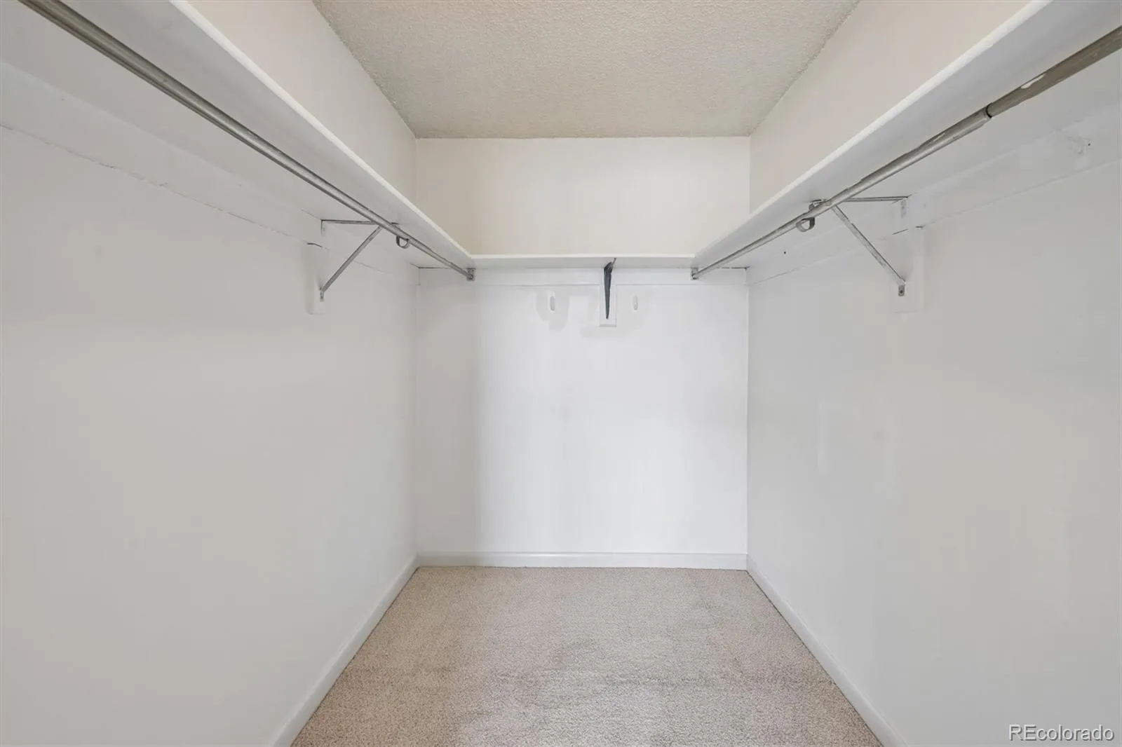 3121 S Tamarac Drive #208H Denver CO 80231 MLS #REC8666352 05262026211831 1600 17