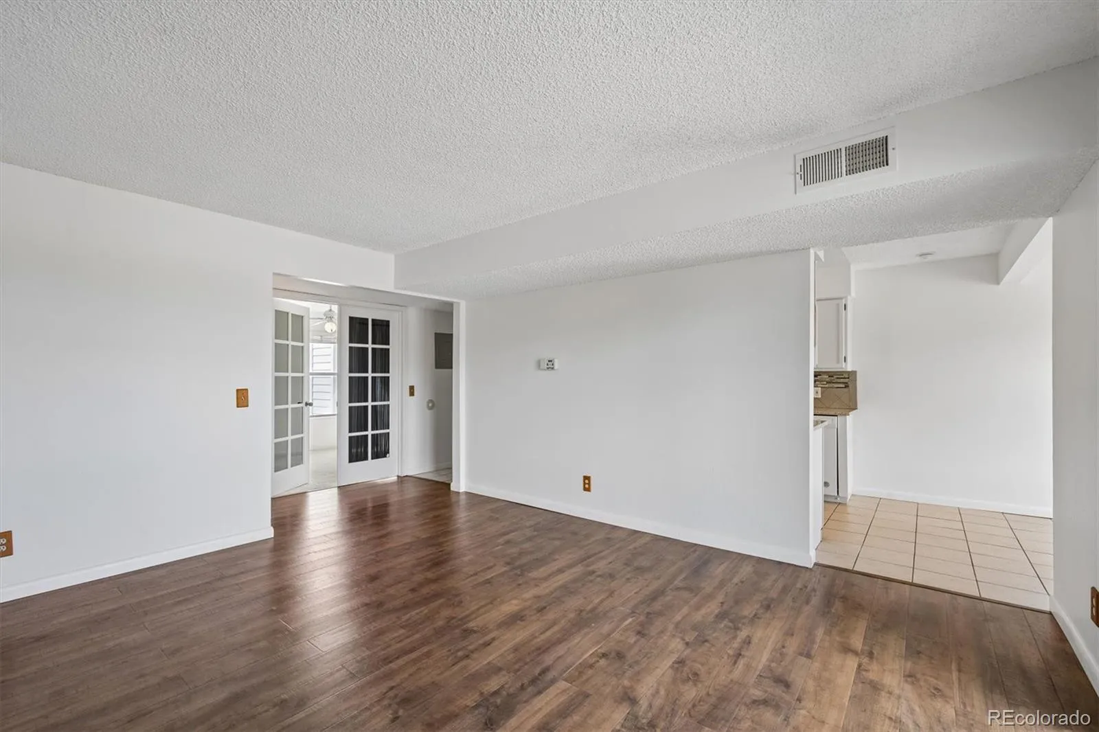 3121 S Tamarac Drive #208H Denver CO 80231 MLS #REC8666352 05262026211831 1600 7