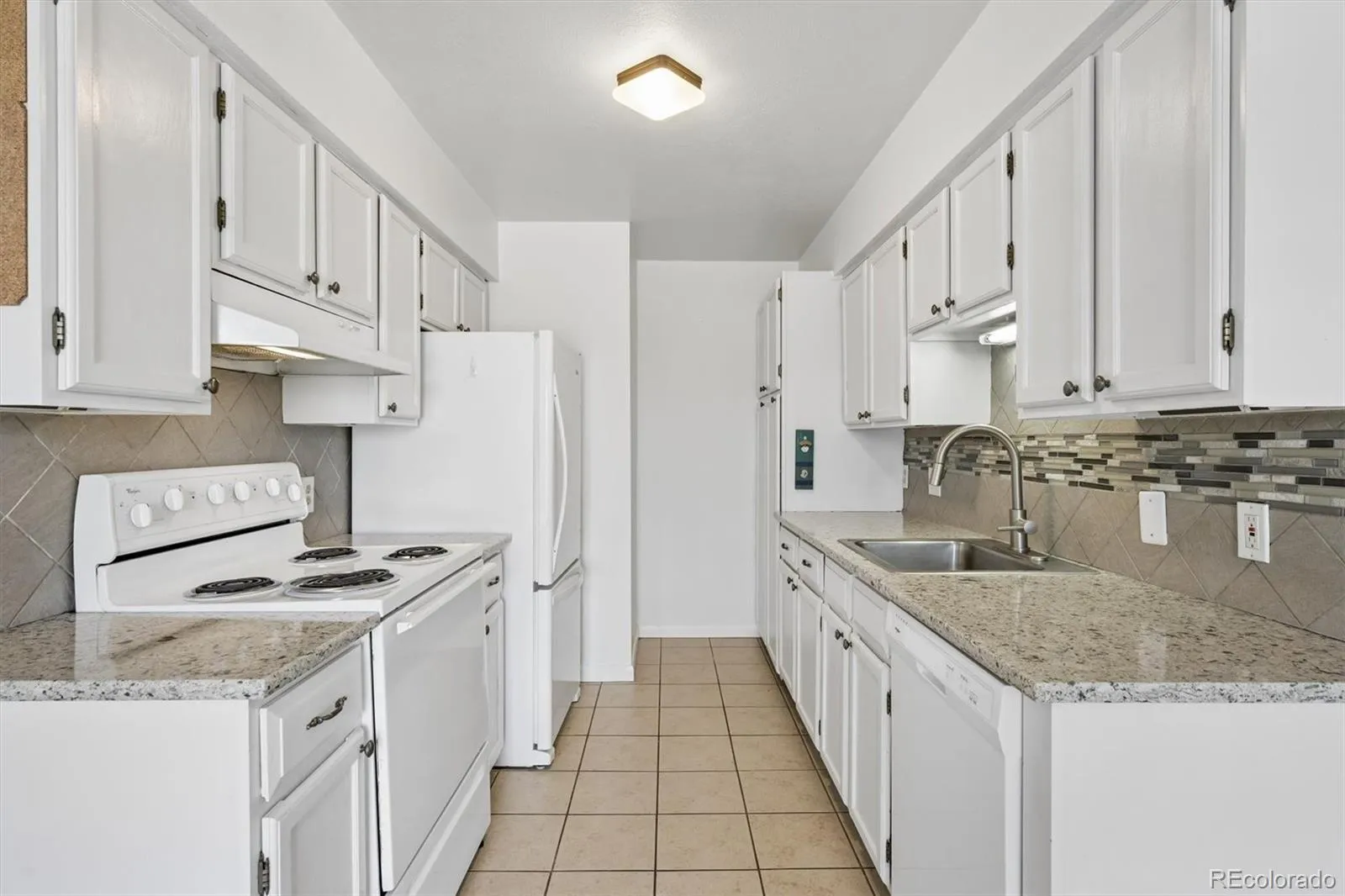 3121 S Tamarac Drive #208H Denver CO 80231 MLS #REC8666352 05262026211831 1600 8