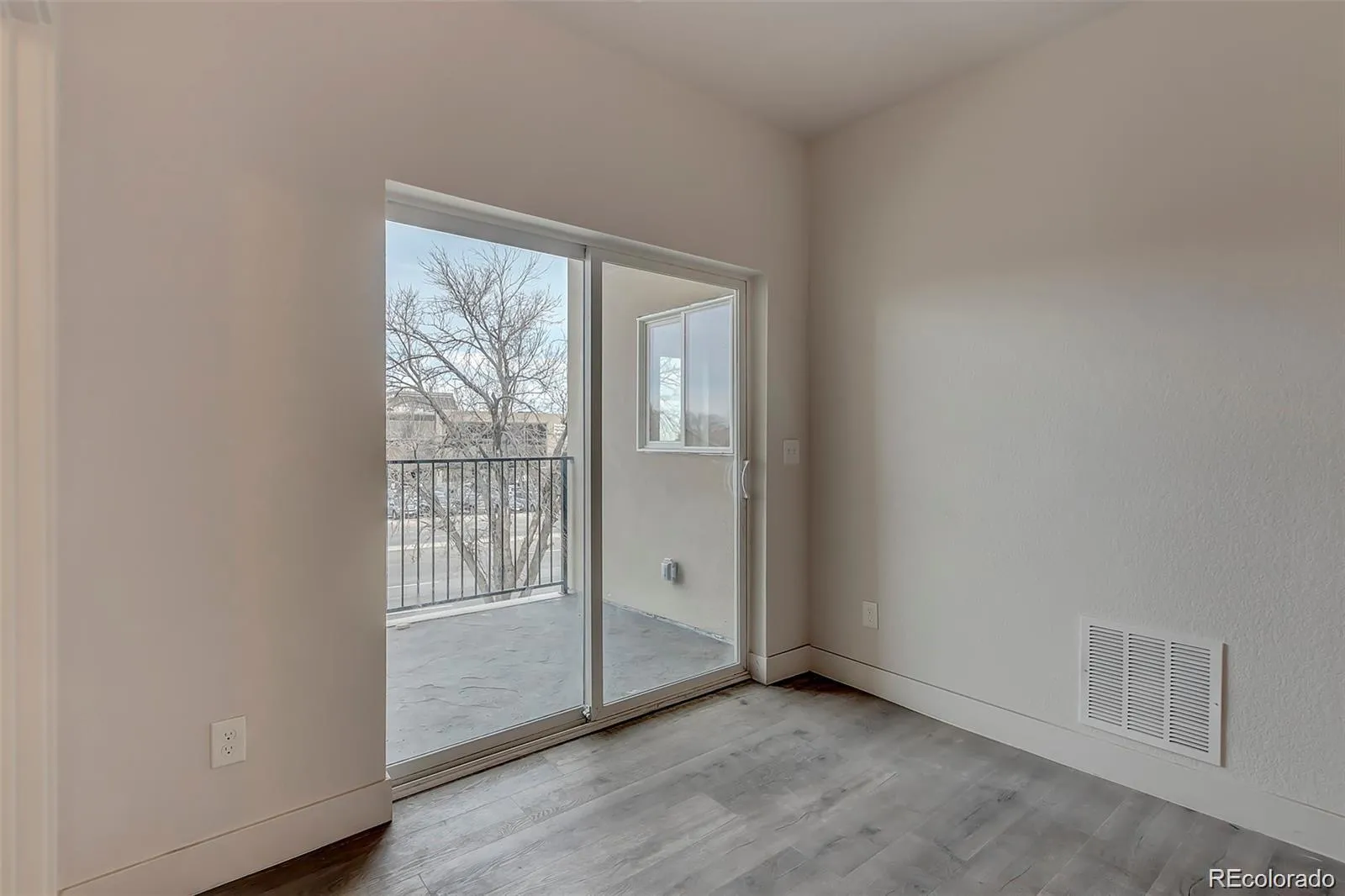 14916 E Hampden Avenue #102 Aurora CO 80014 MLS #REC8668148 05222026000608 1600 8