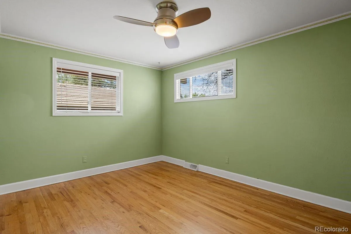 6528 S Oneida Court Centennial CO 80111 | MLS #REC8668278 07152026065839 1200 21