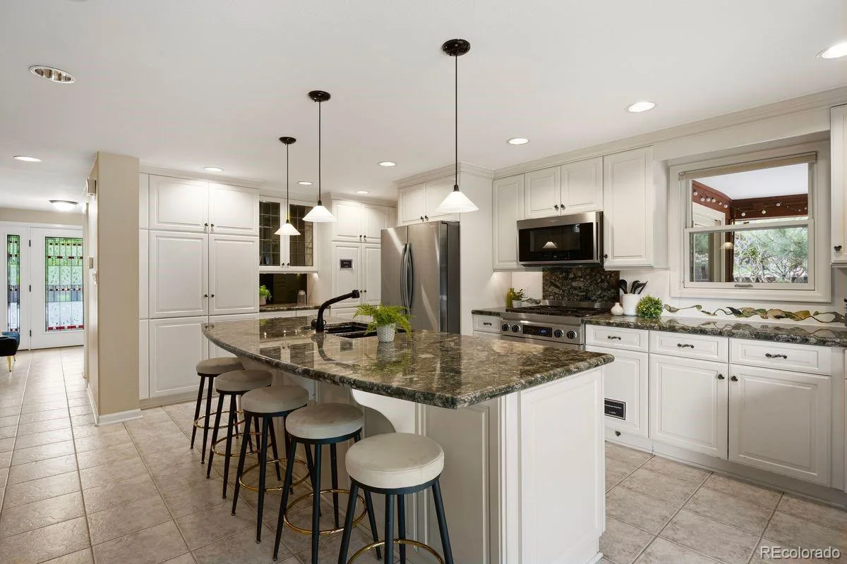 6528 S Oneida Court Centennial CO 80111 | MLS #REC8668278 07152026065839 1200 8