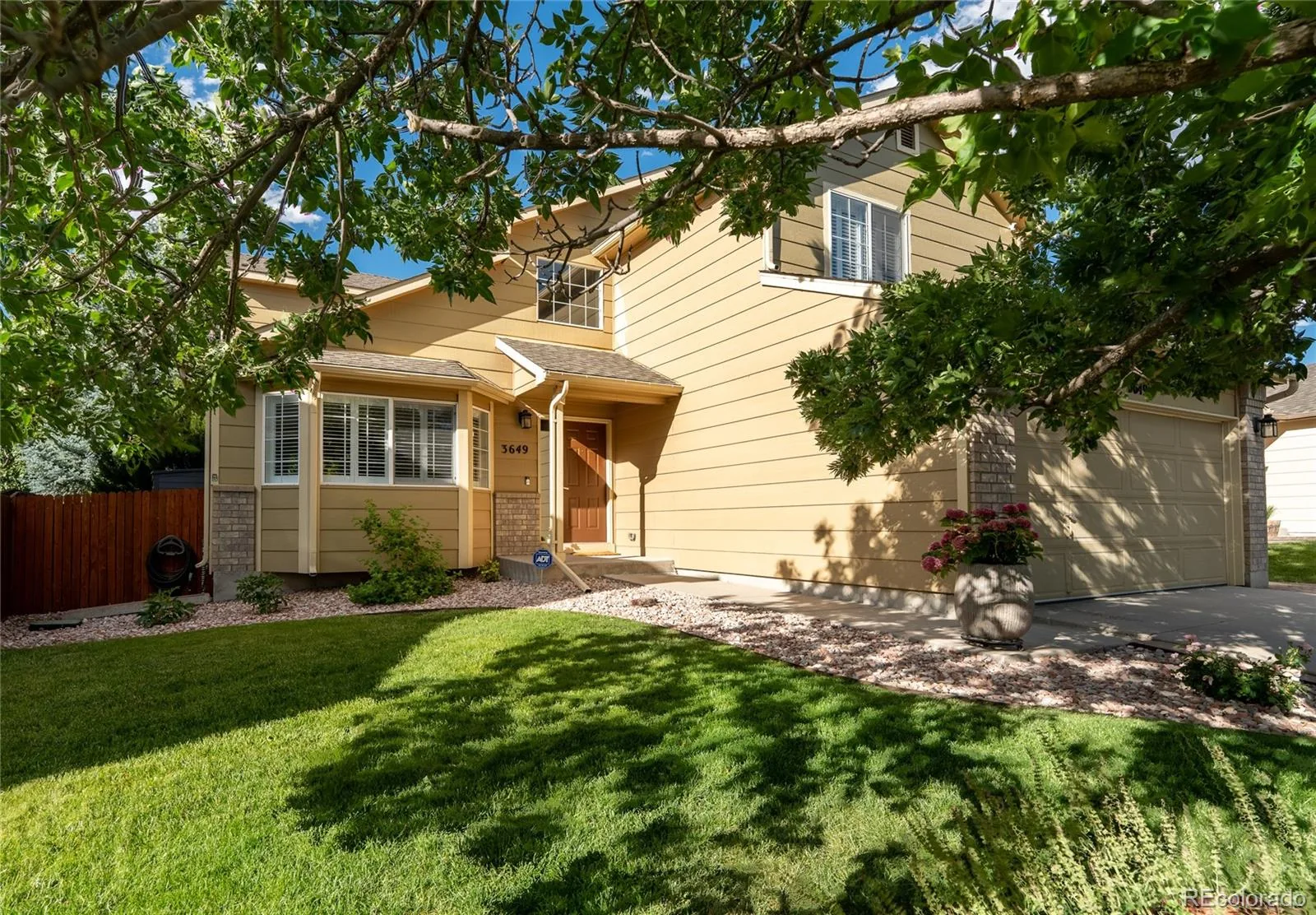 3649 Rawhide Circle Castle Rock CO 80104 | MLS #REC8668604 08142026015332 1600 1