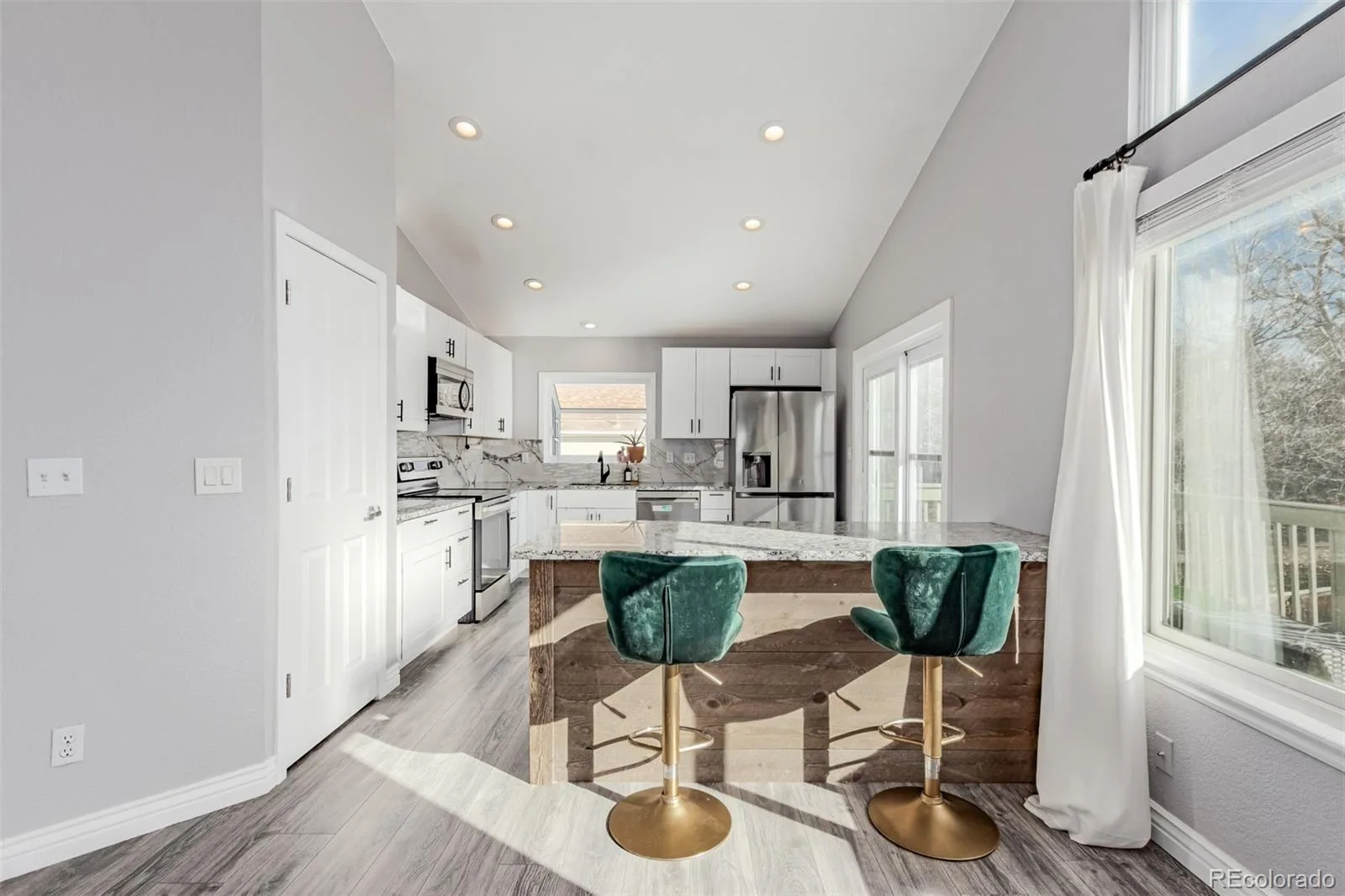 9454 Wolfe Place Highlands Ranch CO 80129 | MLS #REC8670200 08202026154540 1600 11
