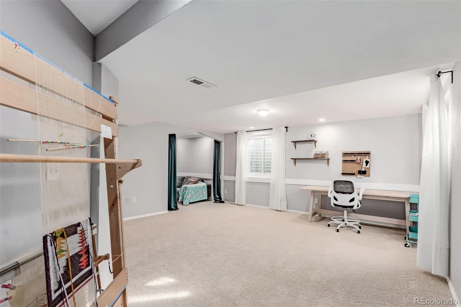 9454 Wolfe Place Highlands Ranch CO 80129 | MLS #REC8670200 08202026154540 1600 26