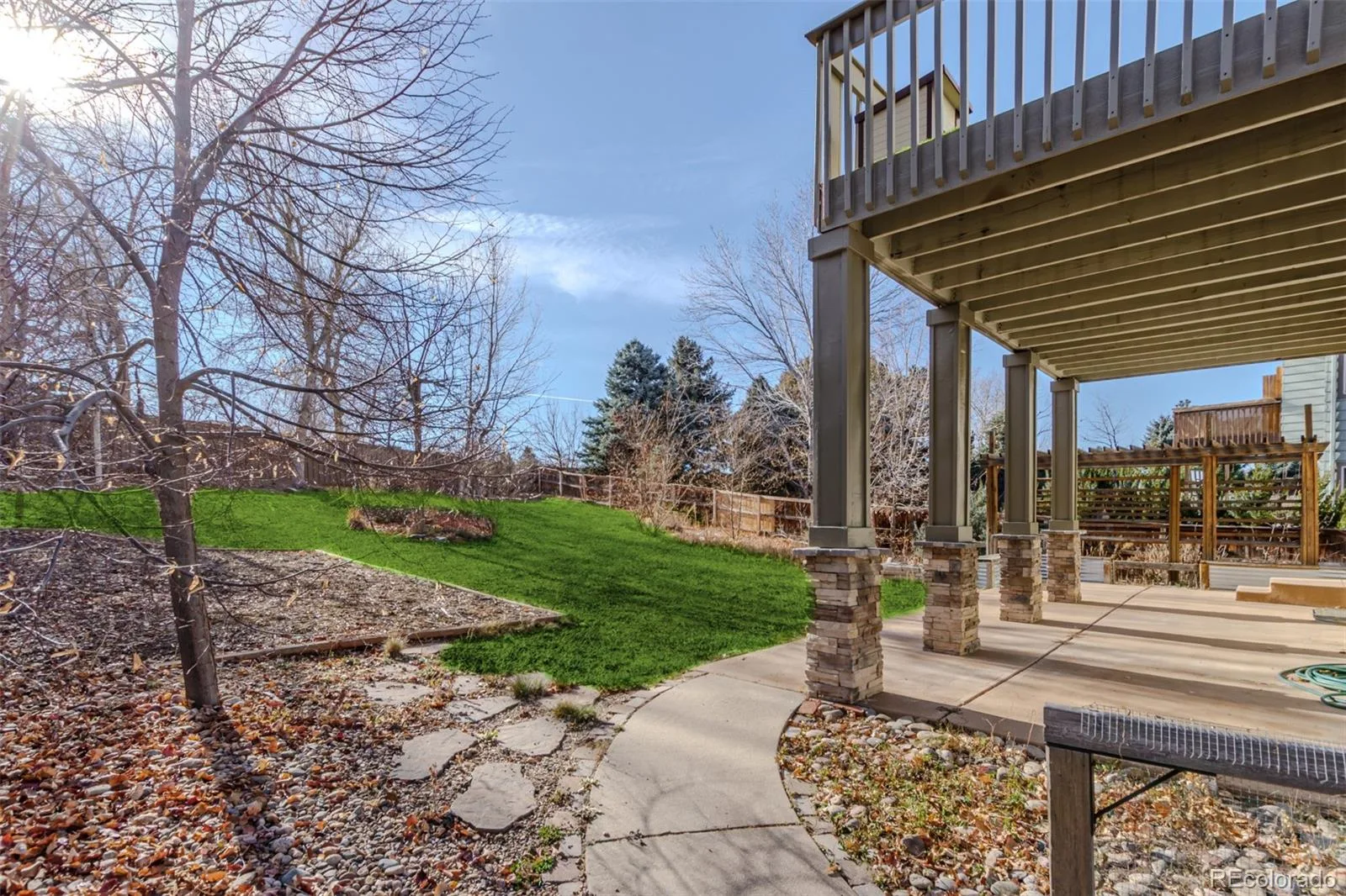 9454 Wolfe Place Highlands Ranch CO 80129 | MLS #REC8670200 08202026154540 1600 40