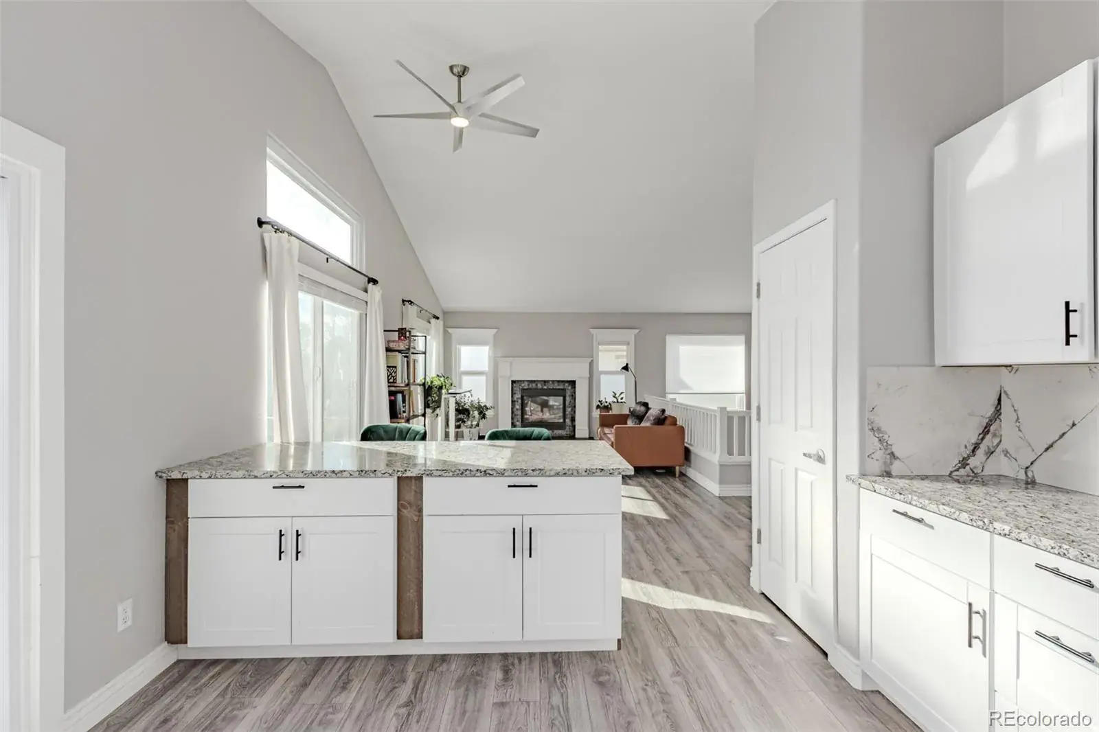 9454 Wolfe Place Highlands Ranch CO 80129 MLS #REC8670200 12052025005443 1600 13