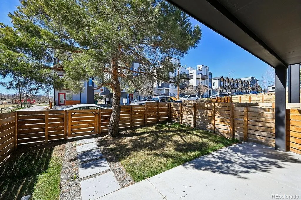 04072026162536 1024 2