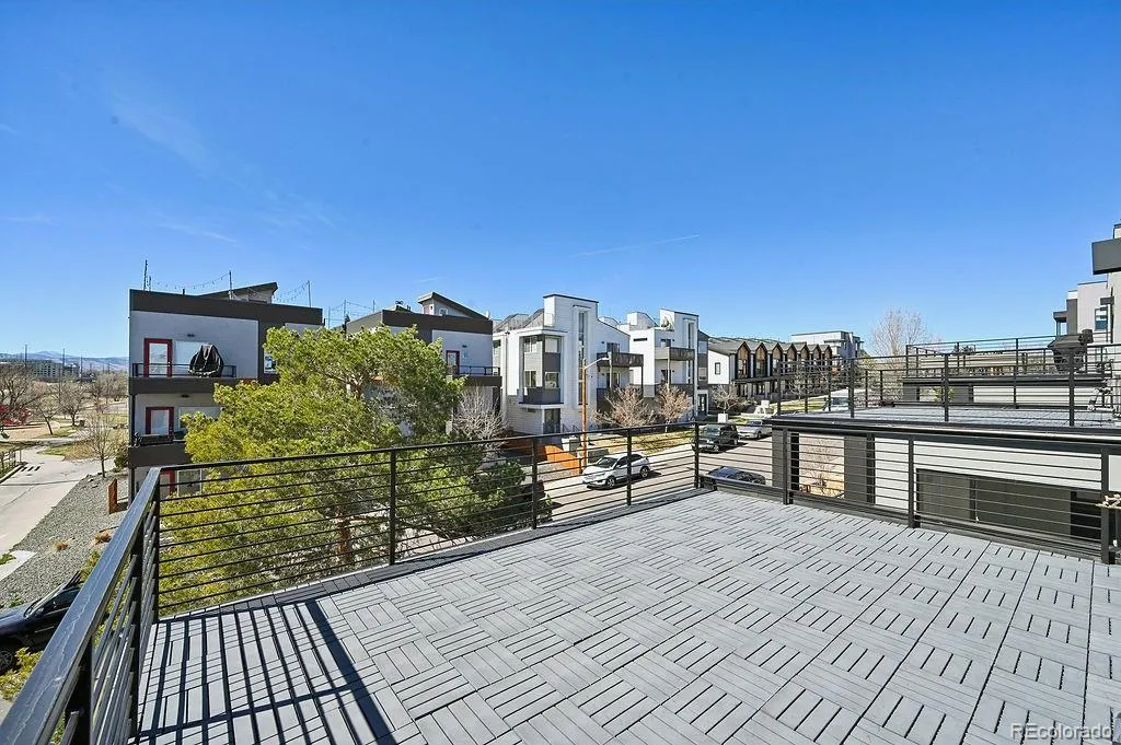 04072026162536 1024 26