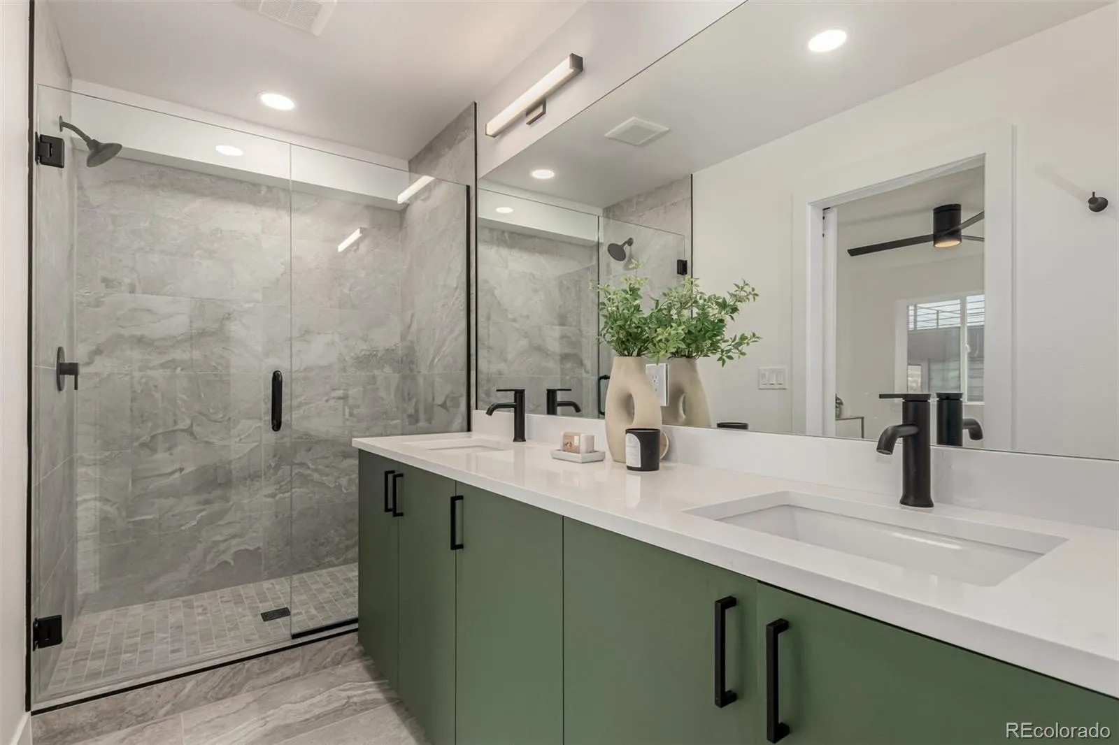 04072026162536 1600 12