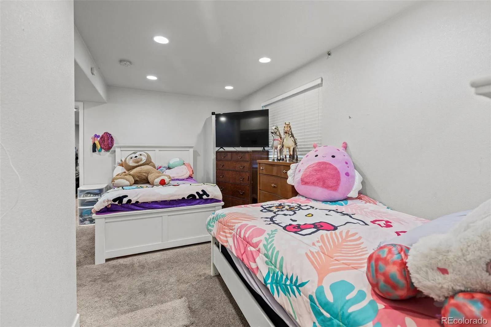 17048 E 106th Way Commerce City CO 80022 MLS #REC8672956 06122026215306 1600 34