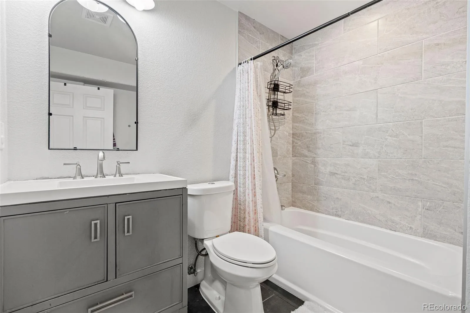 17048 E 106th Way Commerce City CO 80022 MLS #REC8672956 06122026215306 1600 37
