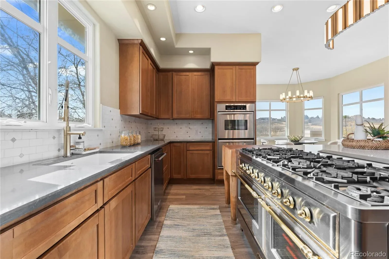 6329 Diamond Ridge Parkway Castle Rock CO 80108 MLS #REC8673036 03242026202139 1600 12