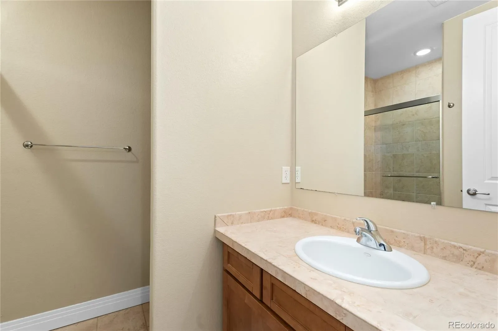 6329 Diamond Ridge Parkway Castle Rock CO 80108 MLS #REC8673036 03242026202139 1600 34