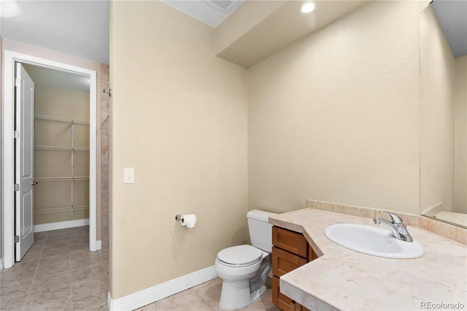 6329 Diamond Ridge Parkway Castle Rock CO 80108 MLS #REC8673036 03242026202139 1600 35