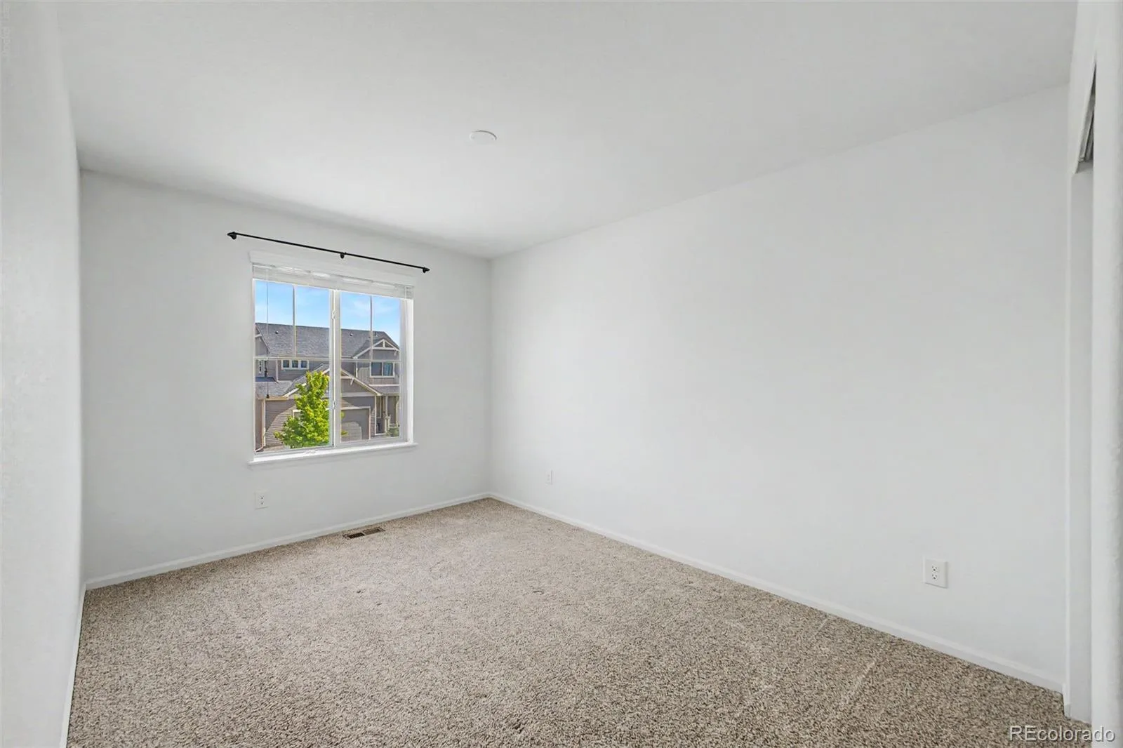 10537 Racine Way Commerce City CO 80022 | MLS #REC8673423 06252026214959 1600 21