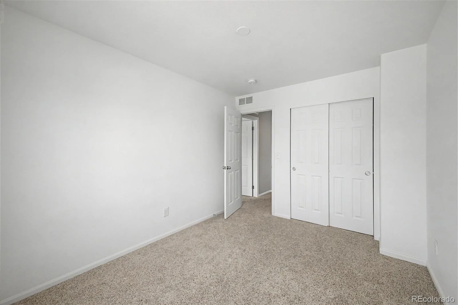 10537 Racine Way Commerce City CO 80022 | MLS #REC8673423 06252026214959 1600 24