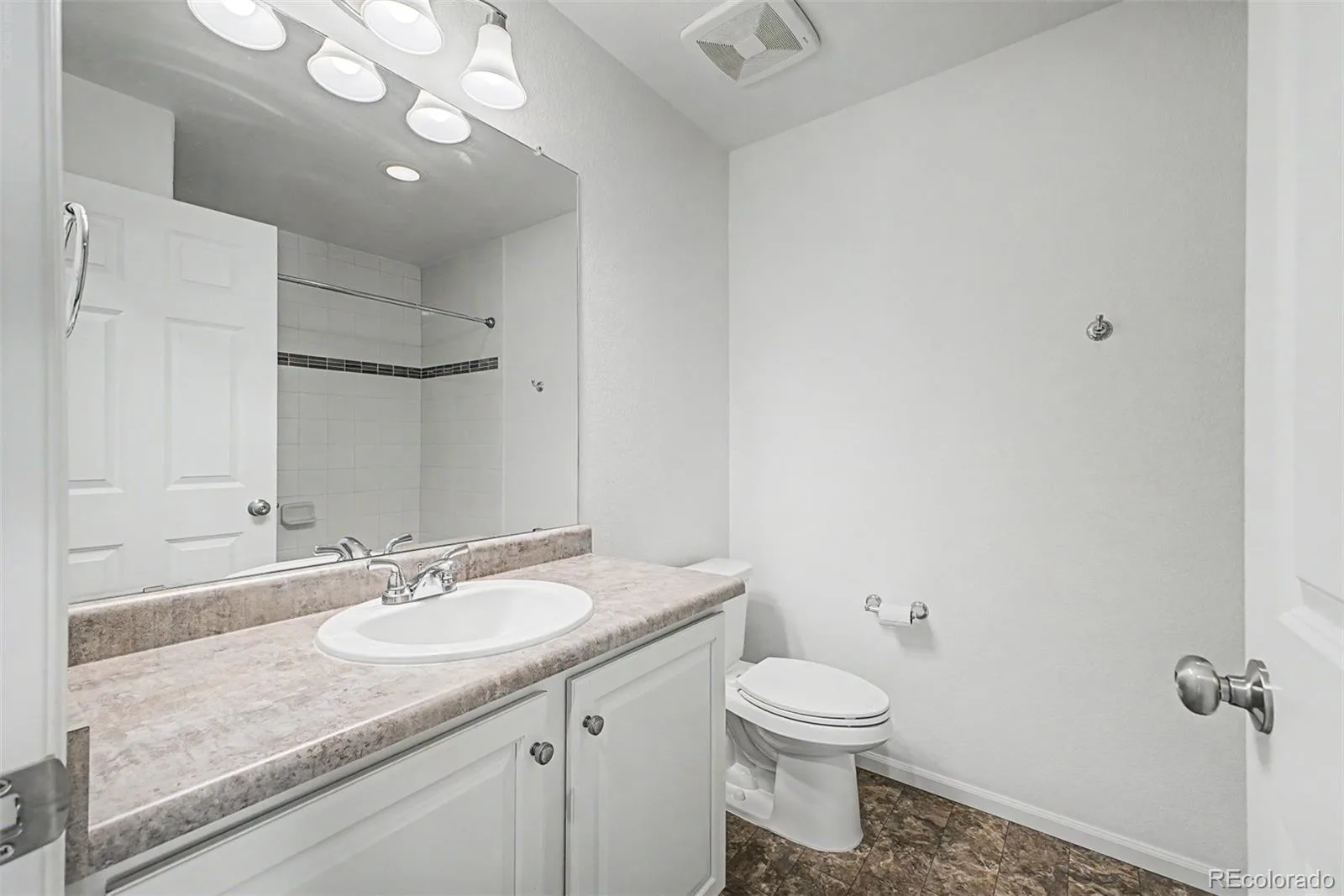 10537 Racine Way Commerce City CO 80022 | MLS #REC8673423 06252026214959 1600 25