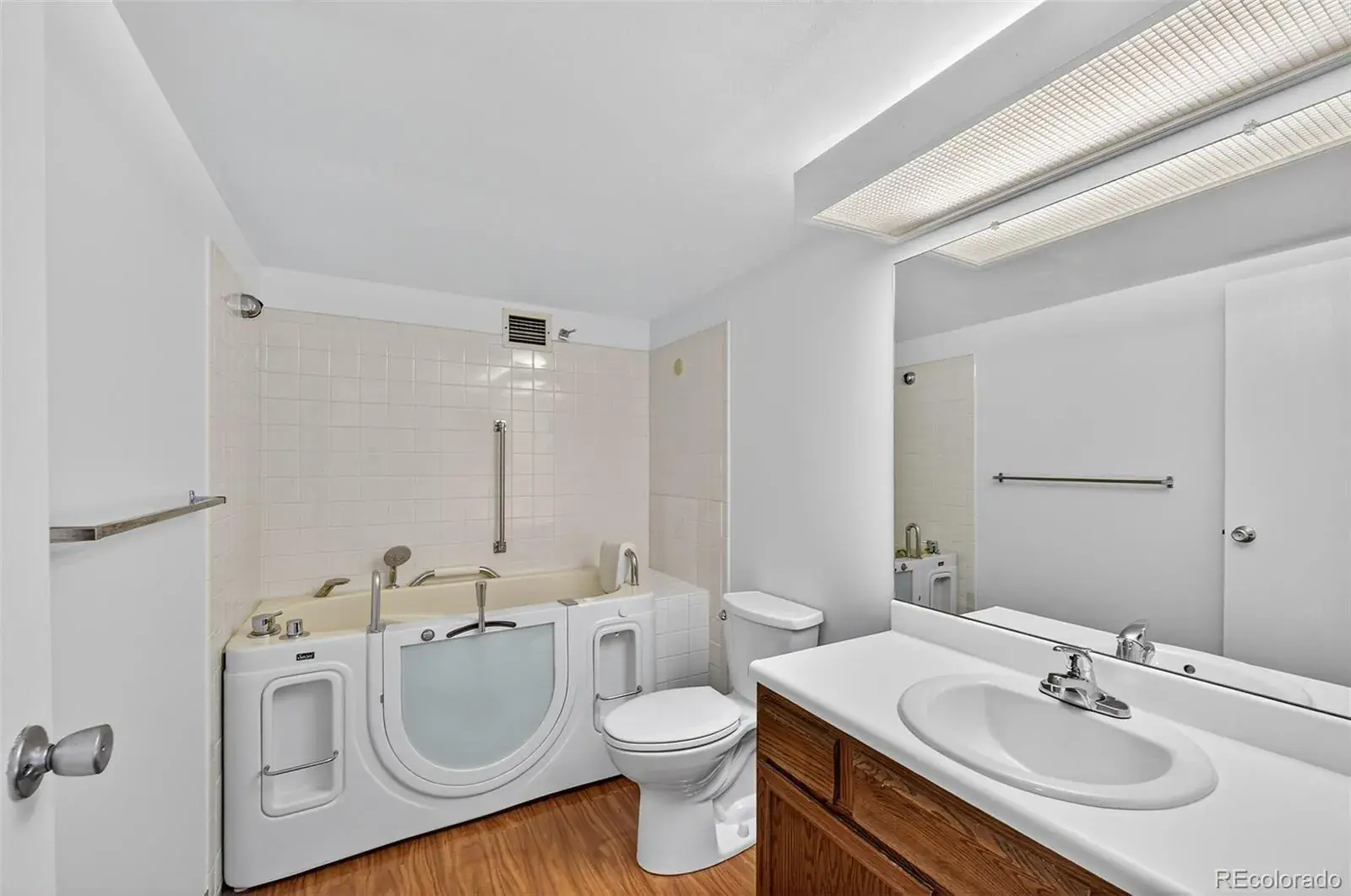 13691 E Marina Drive #412 Aurora CO 80014 MLS #REC8674892 09082025023226 1600 16