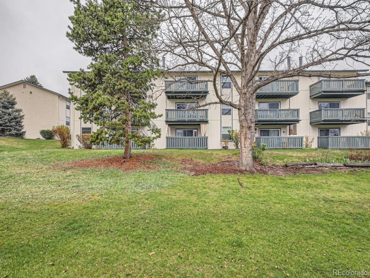 2130 S Vaughn Way #205E Aurora CO 80014 MLS #REC8675902 04242026152053 1200 33