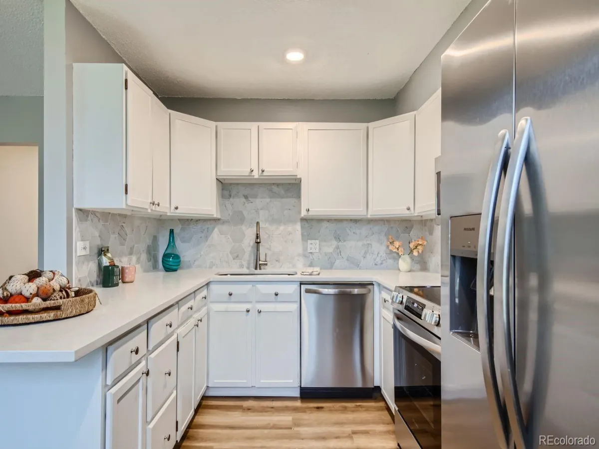 2130 S Vaughn Way #205E Aurora CO 80014 MLS #REC8675902 04242026152053 1200 6